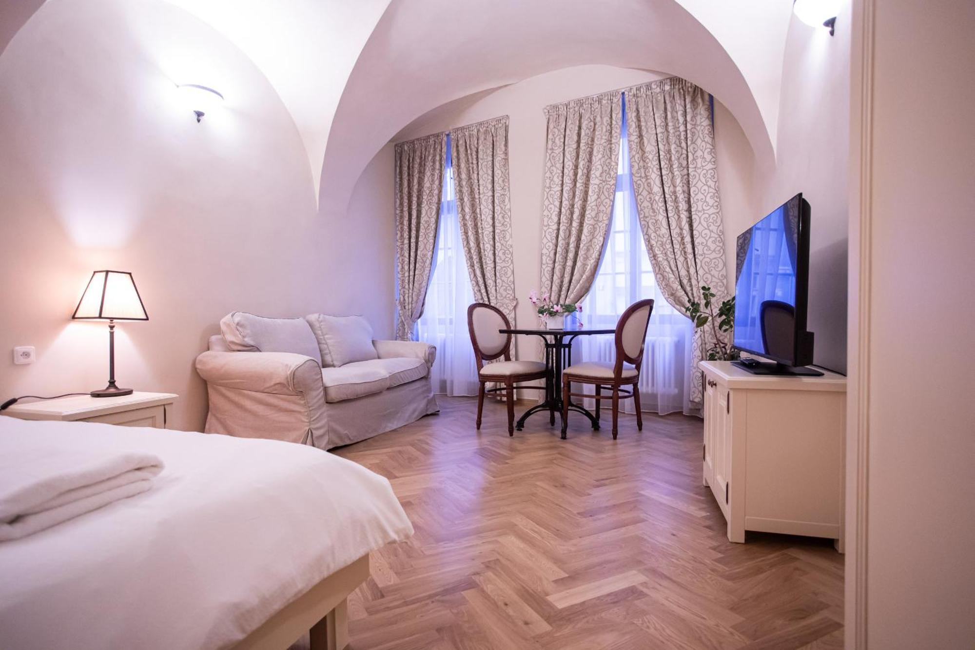 Thunovska Appartement Praag