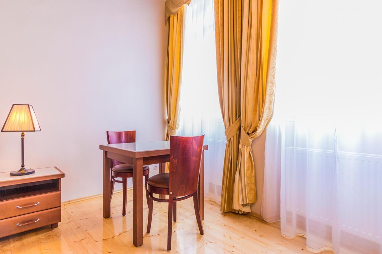 Residence Thunovska * Prague